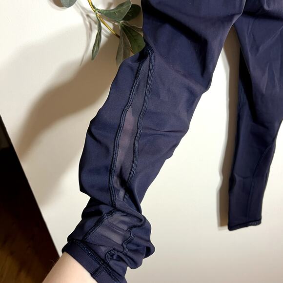 Lululemon Dark Blue Leggings with Mesh Panels LAST CALL - Picture 5 of 7